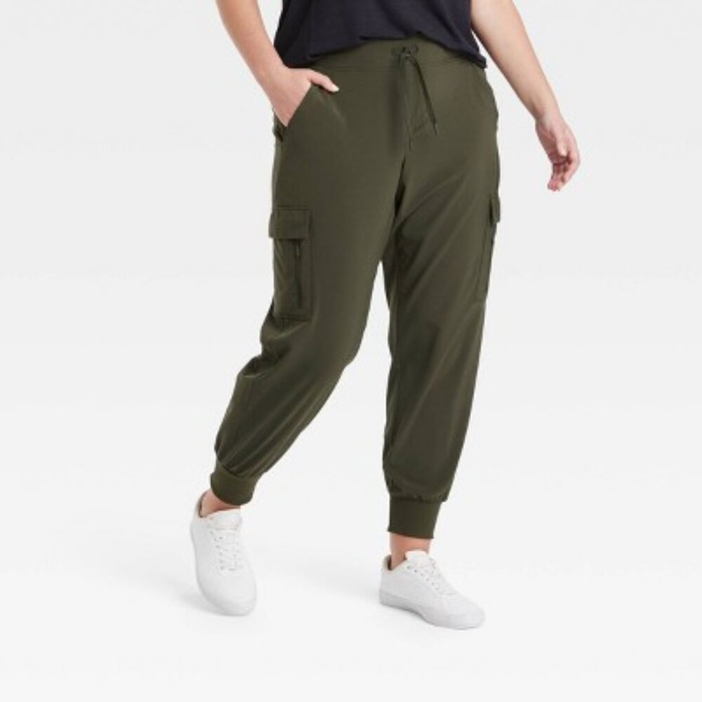 Women's Stretch Woven Tapered Cargo Pants - All in Motion, Olive XL-Short
